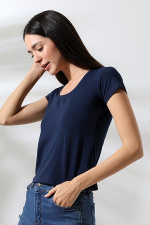 21069 KADIN KISA KOL KARE YAKA BADY 