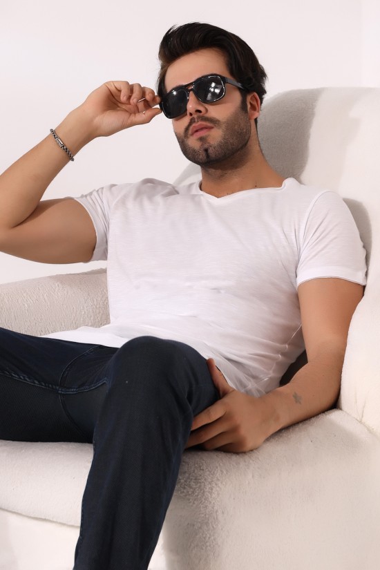 19958 ERKEK KISA KOL V YAKA PİS DİKİMLİ FLAMLI TSHIRT 19958 ERKEK KISA KOL V YAKA PİS DİKİMLİ FLAMLI TSHIRT