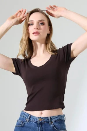 22109 KADIN FULL LYC RİB. KISA KOL GENİŞ BİYELİ GENİŞ V YAKA TSHIRT