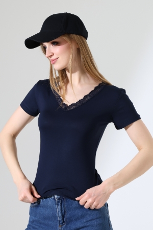 22268 KADIN V YAKASI DANTELLİ FULL LYC VORTVİSK KISA KOL BLUZ 