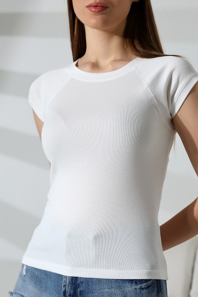 21890 KADIN  RİB.YAKA VE KOLAĞZI BİYELİ REGLAN KOL KARYOKALI BİSİKLET YAKA TSHIRT 21890 KADIN  RİB.YAKA VE KOLAĞZI BİYELİ REGLAN KOL KARYOKALI BİSİKLET YAKA TSHIRT