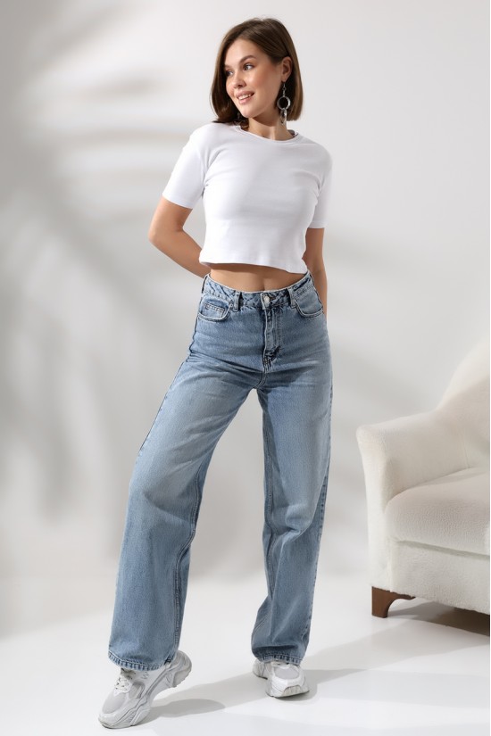 21560 KADIN PENYE COMP LİKRASIZ RİB PAMUKLU BİSİKLET YAKA CROP TSHIRT 21560 KADIN PENYE COMP LİKRASIZ RİB PAMUKLU BİSİKLET YAKA CROP TSHIRT