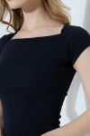 22101 KADIN KISA KOLUCU BİYELİ FULL LYC RİB KOMPAKT PENYE BİYELİ BİNDİRMELİ KARE YAKA T-SHIRT