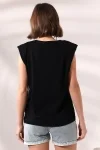 19619 BAYAN ARK PARÇ.OMUZLARI VATKALI KISA KOLU BEDENLE PAMUKLU SALAŞ TSHIRT 19619 BAYAN ARK PARÇ.OMUZLARI VATKALI KISA KOLU BEDENLE PAMUKLU SALAŞ TSHIRT