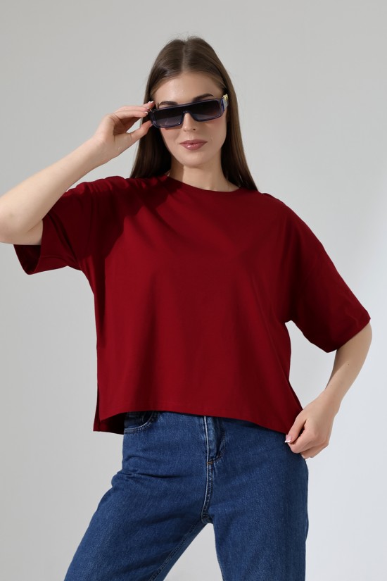 21929 KADIN KISA KOL GENİŞ VE YANLARI YIRTMAÇLI ARKASI OVAL BİSİKLET YAKA TSHIRT