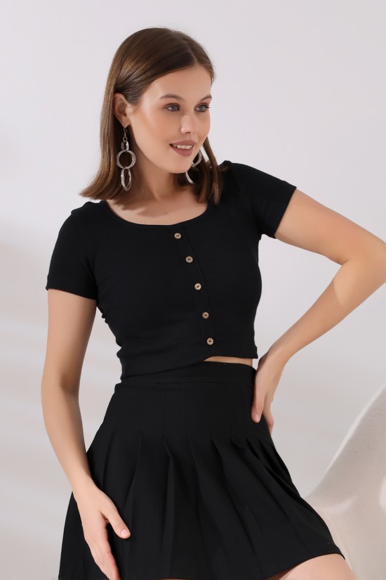21194 BAYAN BOYDAN PATLI 5 DÜĞMELİ KISA KOL 2X2 PAMUKLU LYC KAŞGORSE CROP TSHIRT 21194 BAYAN BOYDAN PATLI 5 DÜĞMELİ KISA KOL 2X2 PAMUKLU LYC KAŞGORSE CROP TSHIRT