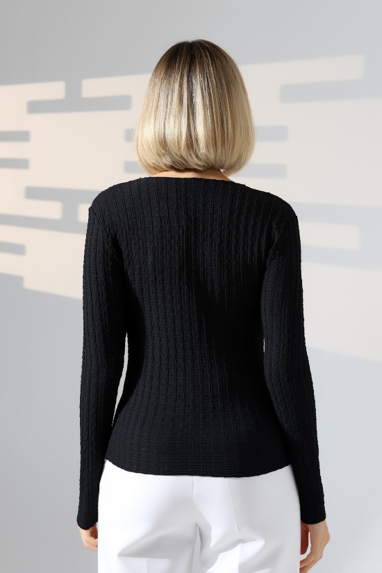 22111 KADIN JAKARLI VİYANA UZUN KOL V YAKA TSHIRT 22111 KADIN JAKARLI VİYANA UZUN KOL V YAKA TSHIRT