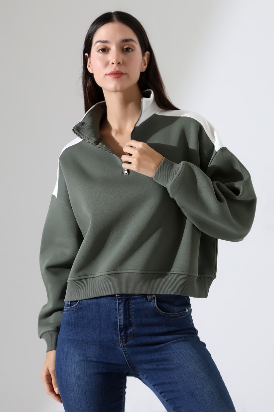 21963 KADIN 3 İP FERMUARLI KAMYONÖR GÖMLEK YAKA OMUZLARI VE YAKA GARNİLİ SALAŞ YANLARI KUPLU GENİŞ SWETSHIRT