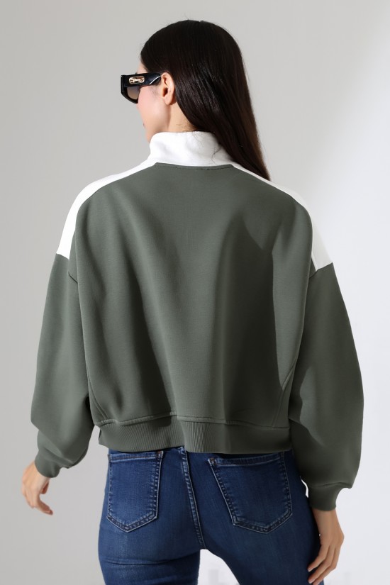 21963 KADIN 3 İP FERMUARLI KAMYONÖR GÖMLEK YAKA OMUZLARI VE YAKA GARNİLİ SALAŞ YANLARI KUPLU GENİŞ SWETSHIRT