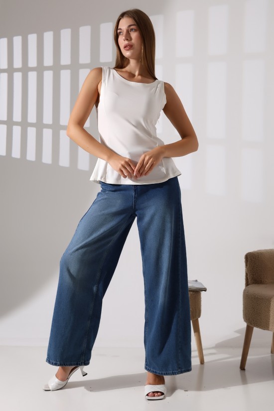 22070 KADIN KAYIK YAKA FULL LYC RİBANA YANLARI KUPLU PARÇALI ETEĞİ VOLANLI KOLSUZ TSHIRT 22070 KADIN KAYIK YAKA FULL LYC RİBANA YANLARI KUPLU PARÇALI ETEĞİ VOLANLI KOLSUZ TSHIRT