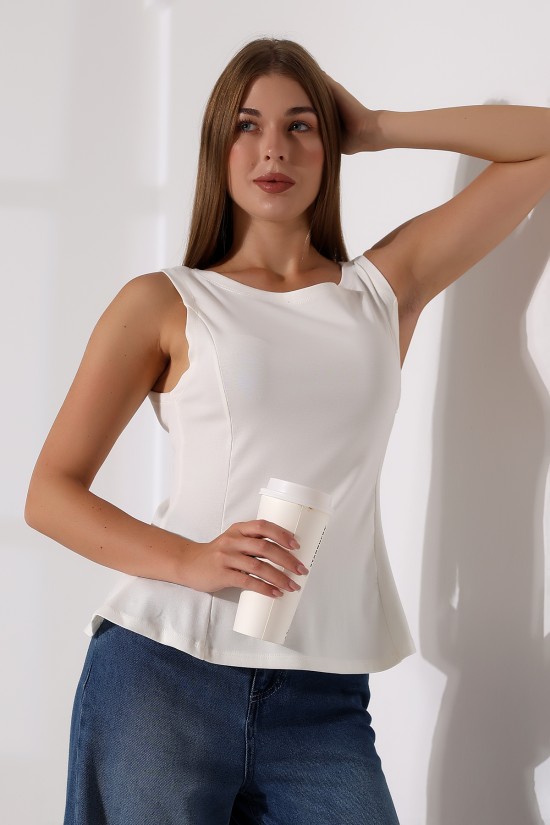 22070 KADIN KAYIK YAKA FULL LYC RİBANA YANLARI KUPLU PARÇALI ETEĞİ VOLANLI KOLSUZ TSHIRT 22070 KADIN KAYIK YAKA FULL LYC RİBANA YANLARI KUPLU PARÇALI ETEĞİ VOLANLI KOLSUZ TSHIRT