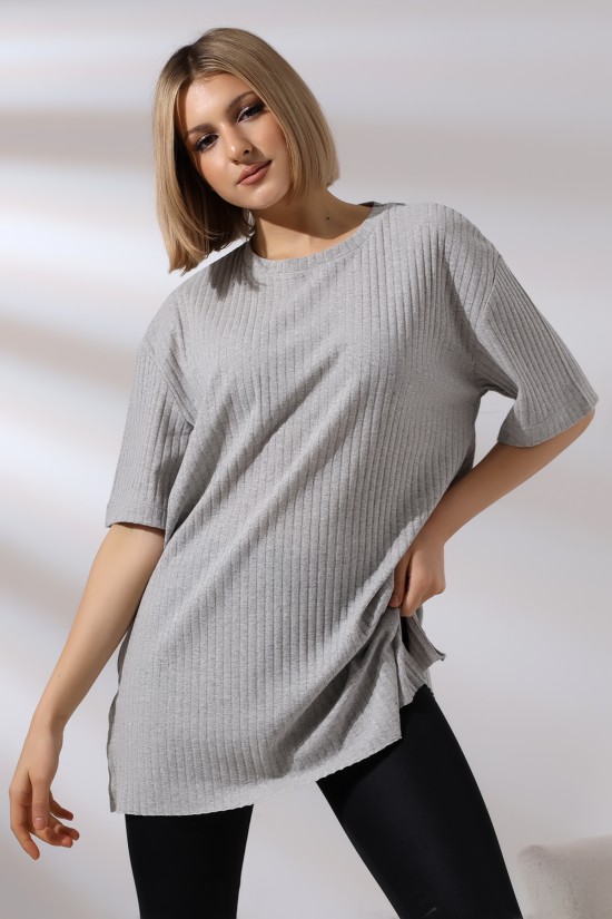 21493 BAYAN 7X4 KAŞGORSE OVERSİZE YANLARI YIRTMAÇLI BİSİKLET TUNİK TSHIRT 21493 BAYAN 7X4 KAŞGORSE OVERSİZE YANLARI YIRTMAÇLI BİSİKLET TUNİK TSHIRT