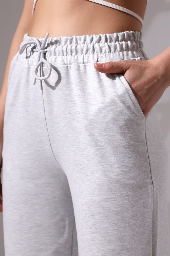 21655 KADIN FULL LYC PENYE COMPACKT 2 İPLİK CEPLİGENİŞ PAÇASI ACIK PANTOLON 21655 KADIN FULL LYC PENYE COMPACKT 2 İPLİK CEPLİGENİŞ PAÇASI ACIK PANTOLON