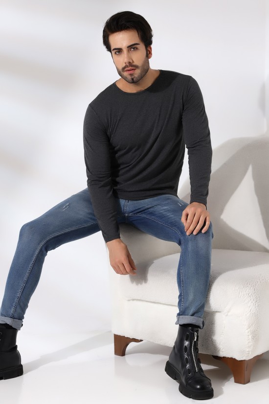 ERKEK REGULAR FİT UZUN KOL BİSİKLET YAKA TSHIRT ERKEK REGULAR FİT UZUN KOL BİSİKLET YAKA TSHIRT