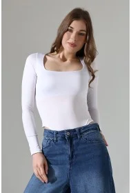 21940 KADIN FULL LYC MİKRO TULUM KARE YAKA UZUN KOL  ALTI KÜLOTLU VE ÇITÇITLI TSHIRT 