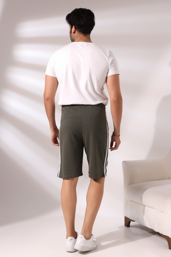 19630 ERKEK FLOTA CEPLİ YANLARI ÇİFT ŞERİTLİ ŞORT 19630 ERKEK FLOTA CEPLİ YANLARI ÇİFT ŞERİTLİ ŞORT